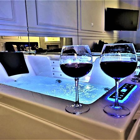 Luxury Jacuzzi Apartment Krakau Exterior foto