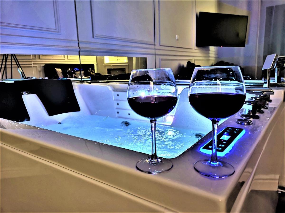 Luxury Jacuzzi Apartment Krakau Exterior foto